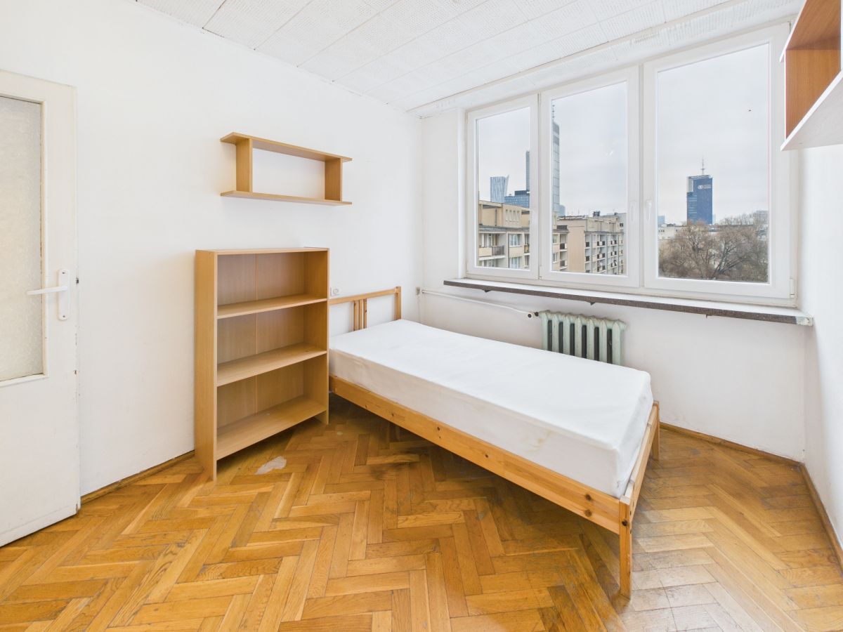 Warszawa · al. Aleje Jerozolimskie — 4