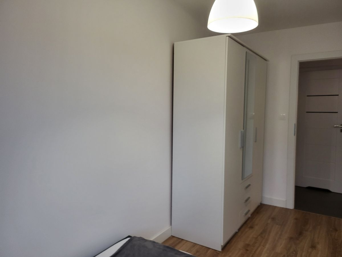 Warszawa · ul. Żelazna — 11