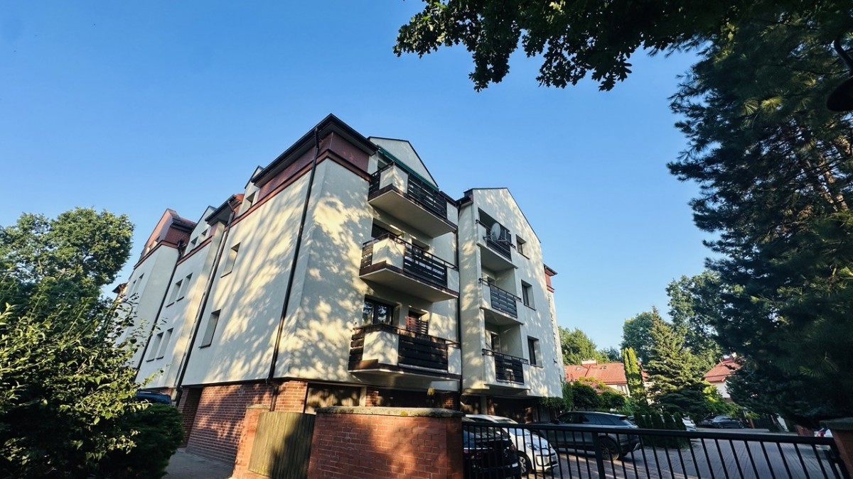 Warszawa · ul. Krzysztofa Kiersnowskiego — 26