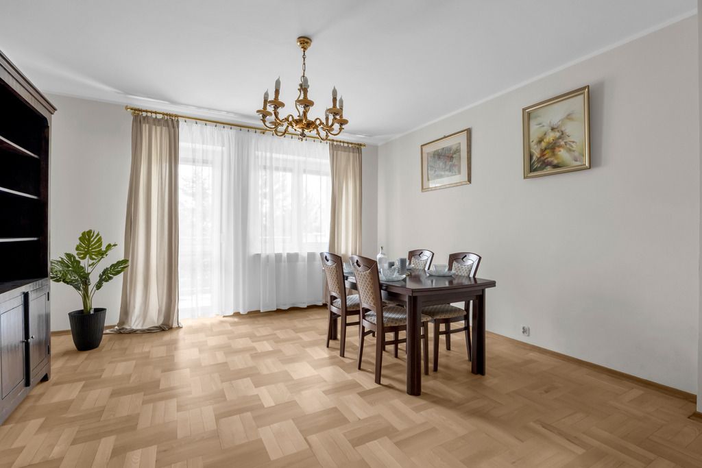 Warszawa · ul. Małej Łąki — 4