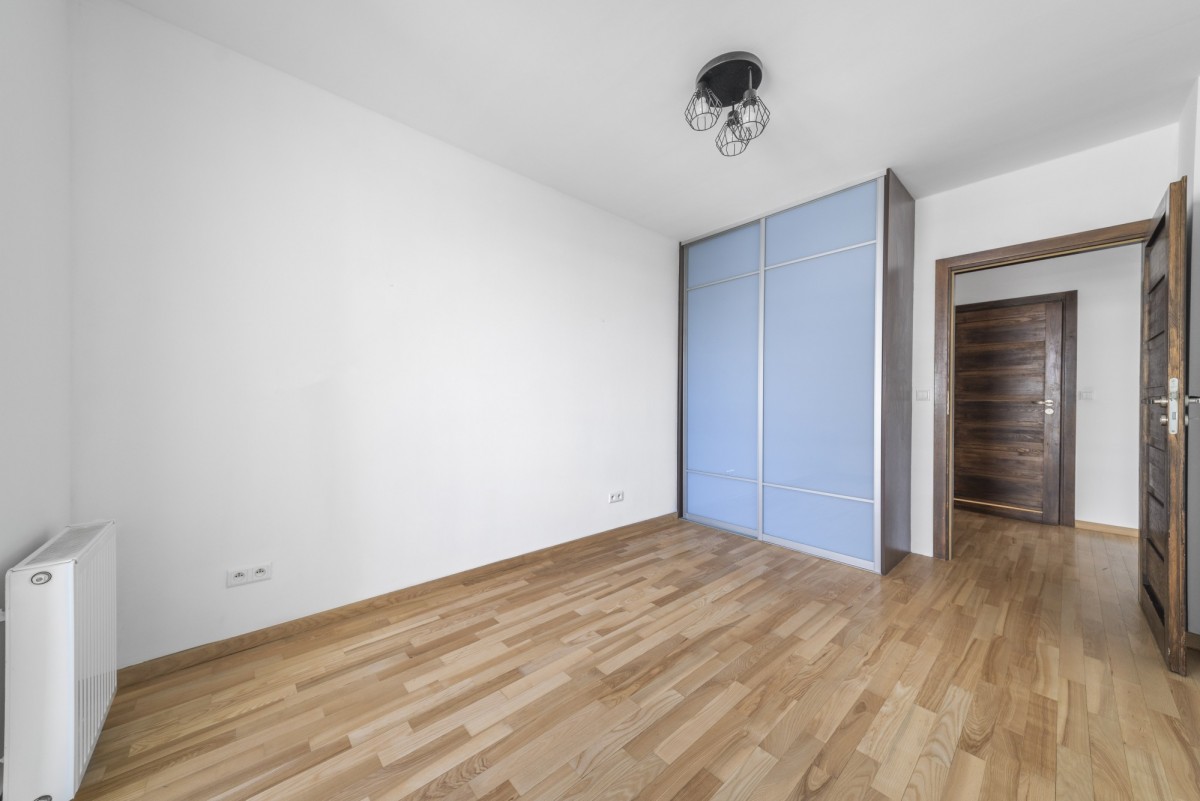 Warszawa · ul. Skarbka z Gór — 11