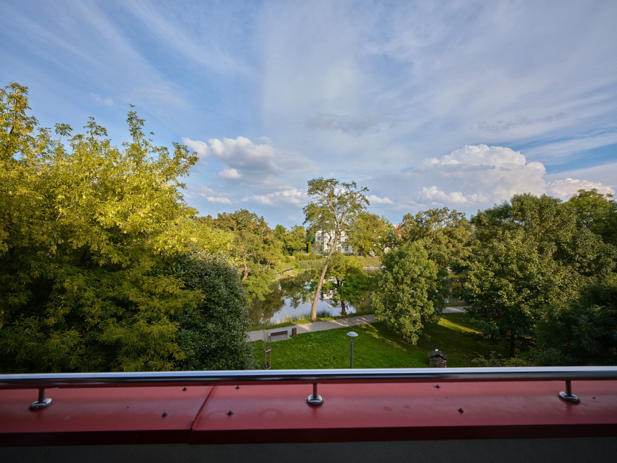 Warszawa · ul. Tomnicka — 16