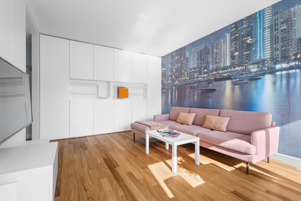 Warszawa · ul. Prymasa Augusta Hlonda — 4