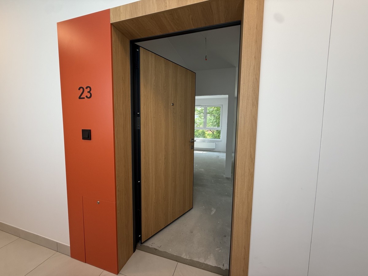 Warszawa · ul. Zdzisława Beksińskiego — 12