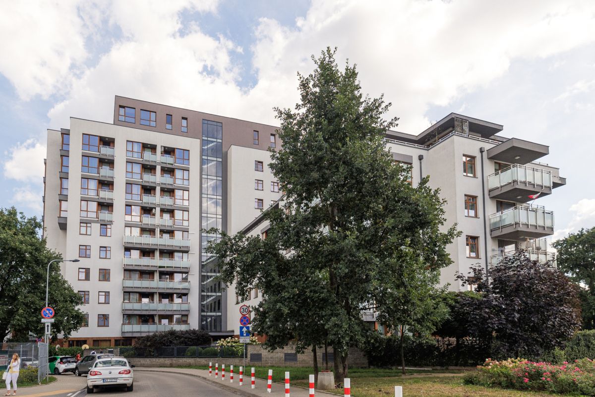 Warszawa · ul. Topolowa — 14