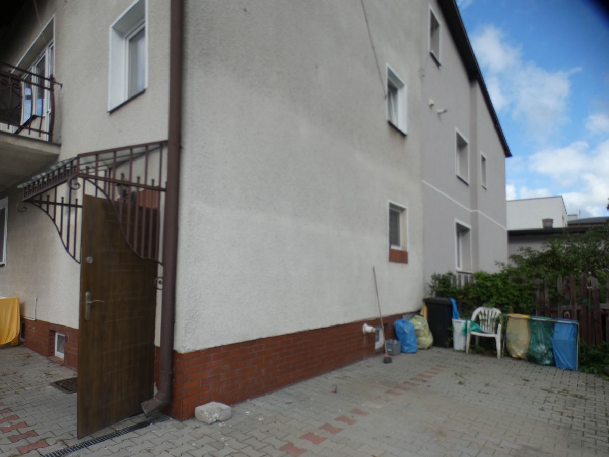 Warszawa · ul. Kuźnicy Kołłątajowskiej — 3