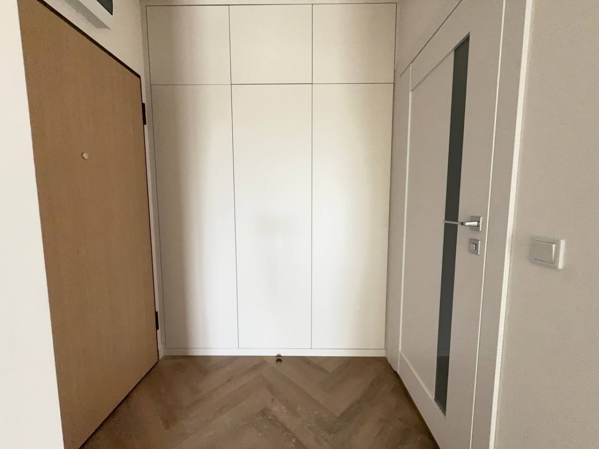 Warszawa · ul. Łochowska — 6