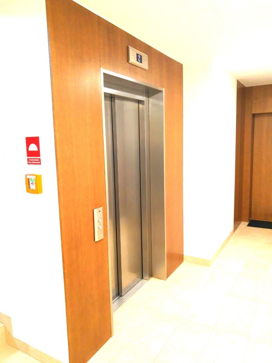 Warszawa · ul. Stefana Okrzei — 9