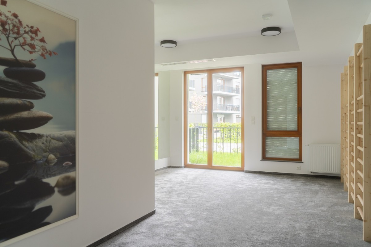 Warszawa · ul. Jerzego Holzera — 6