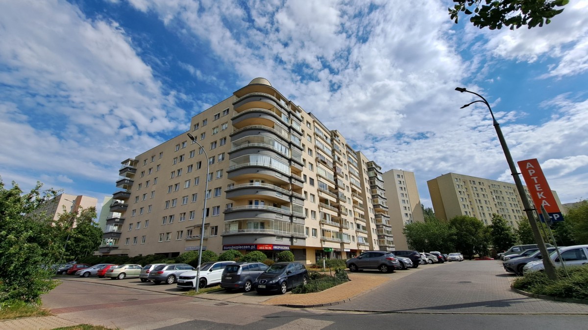 Warszawa · ul. Wrocławska — 9
