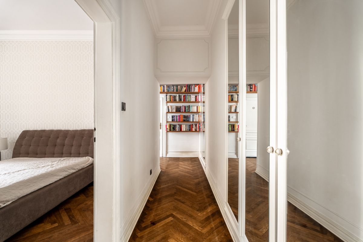 Warszawa · ul. Lwowska — 7