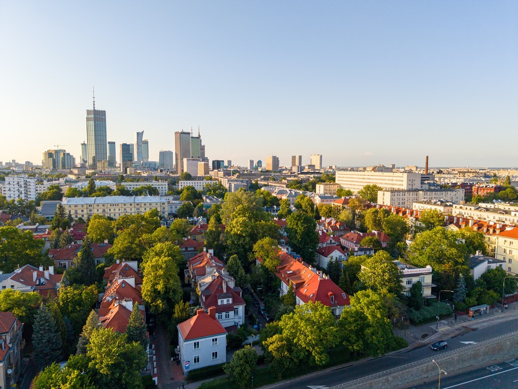 Warszawa — 19