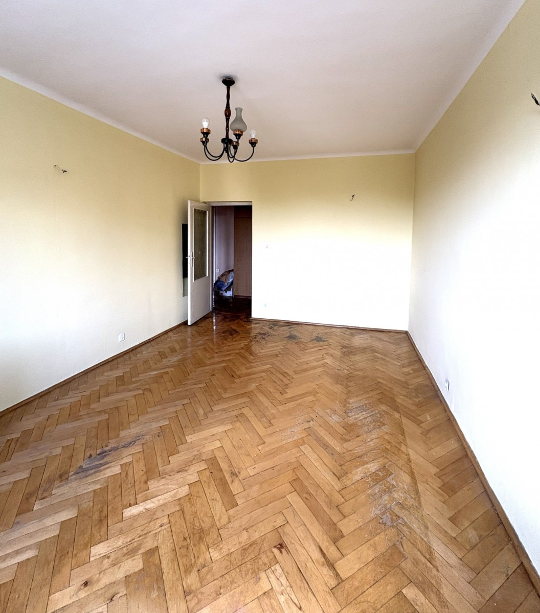 Warszawa · Ochota — 5