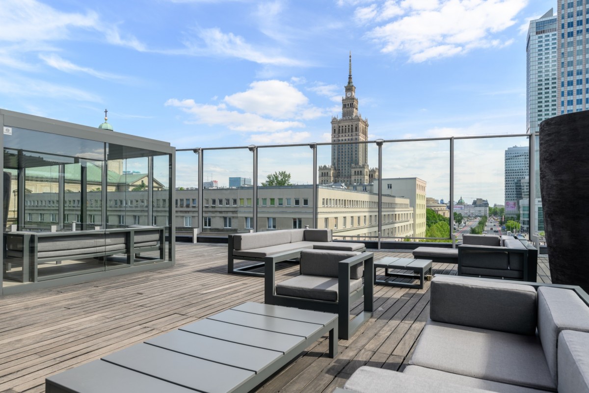Warszawa · ul. Twarda — 7