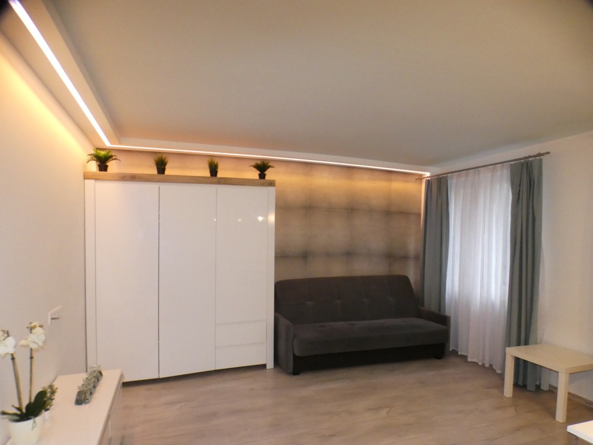 Warszawa · ul. Bonifraterska — 2