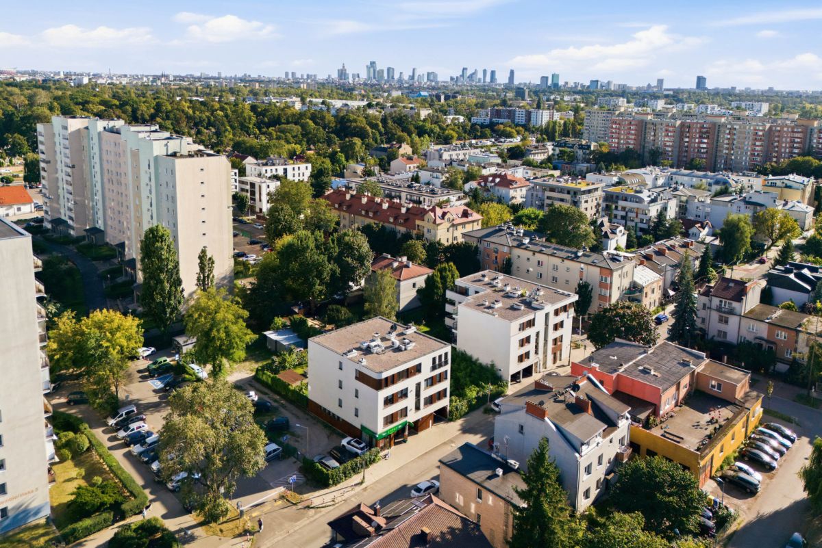 Warszawa · ul. Julianowska — 12