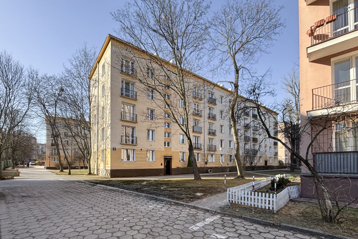 Warszawa · ul. Bachmacka — 16