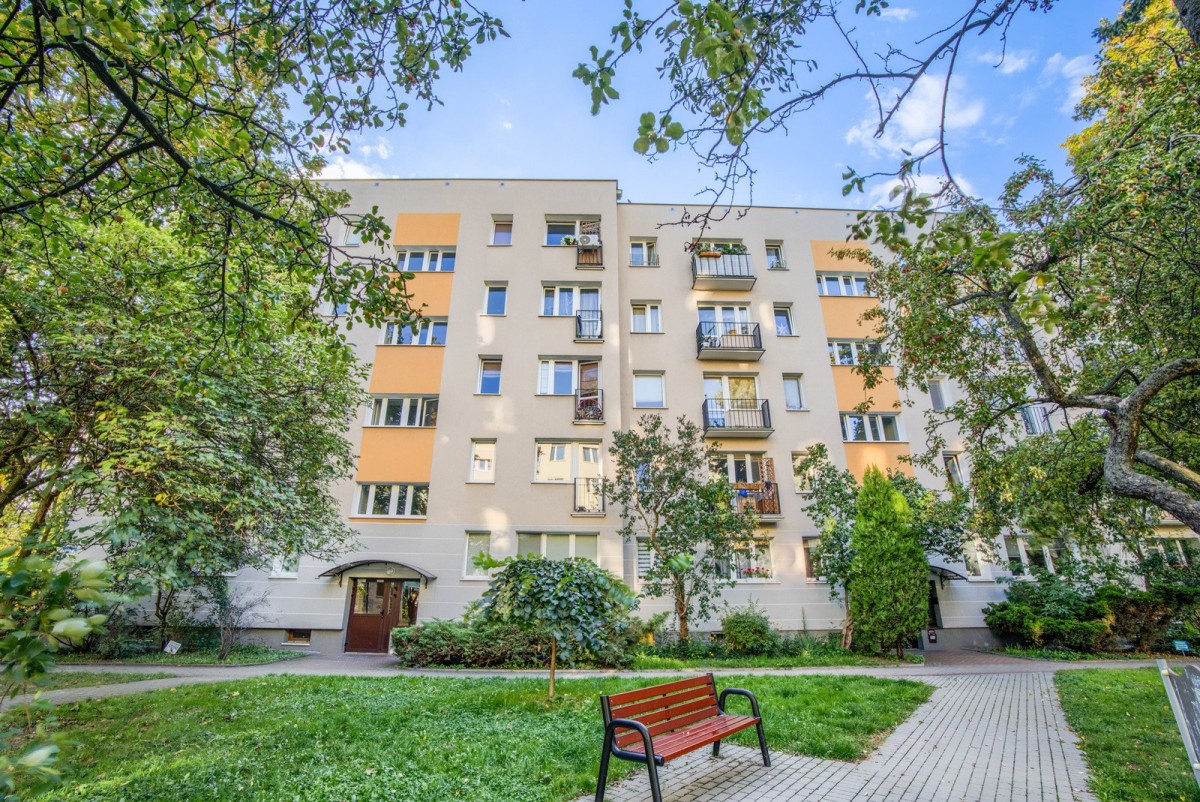Warszawa · ul. Władysława Korotyńskiego — 14