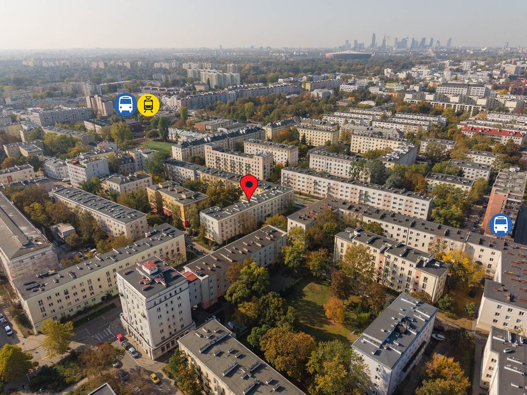 Warszawa · ul. Ludwika Michała Paca — 8