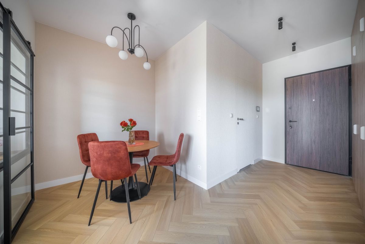Warszawa · ul. Stanisława Kierbedzia — 12
