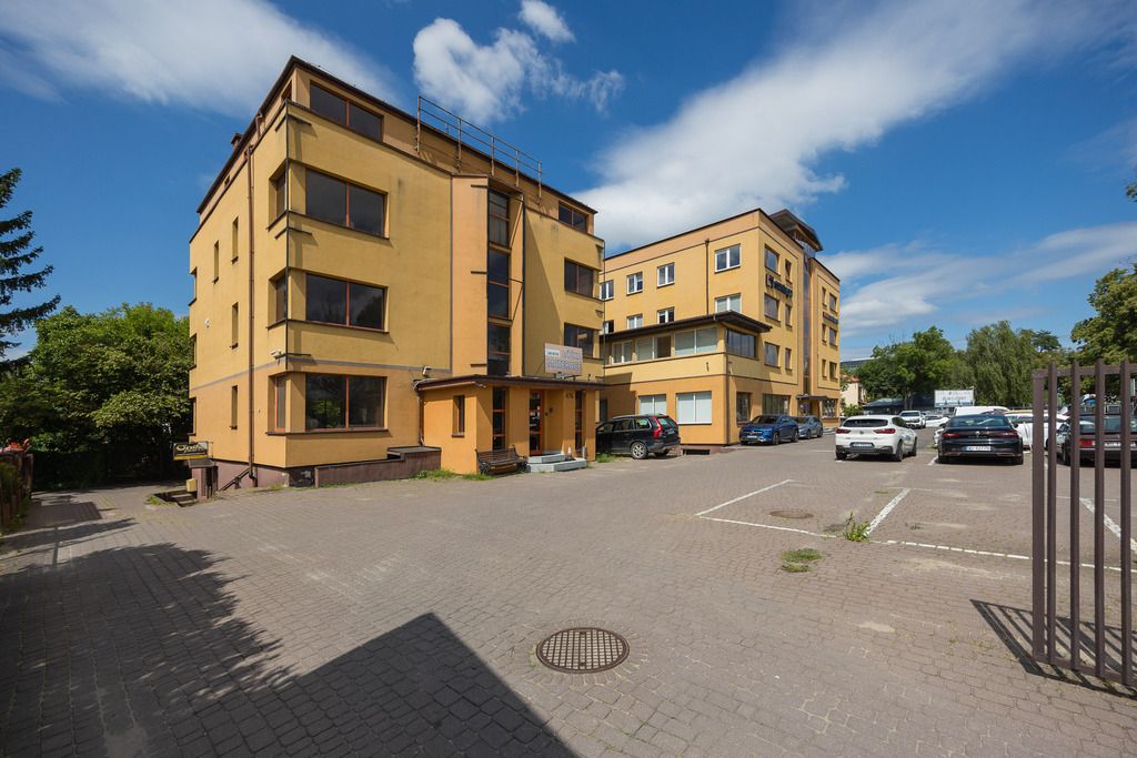 Warszawa · ul. Puławska — 8