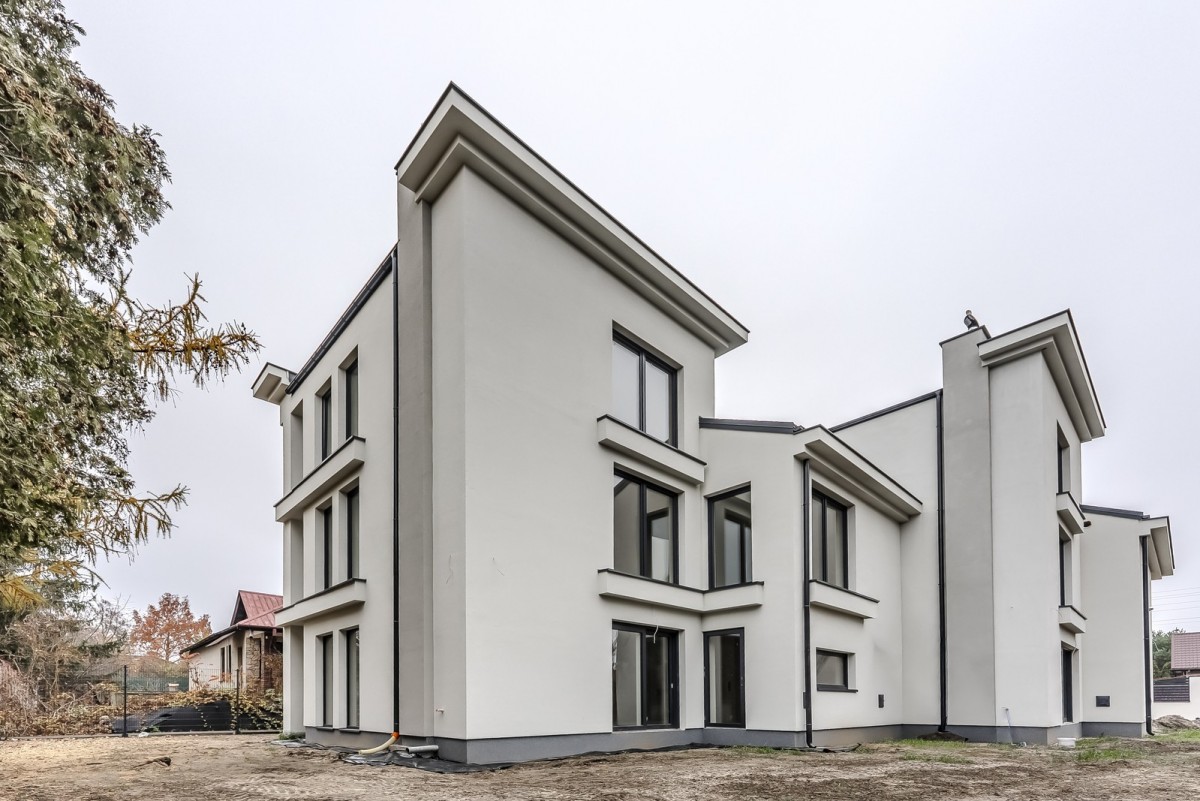 Łomianki · ul. Kasztanowa — 3