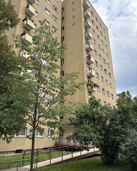 Warszawa · ul. Zwierzyniecka — 16
