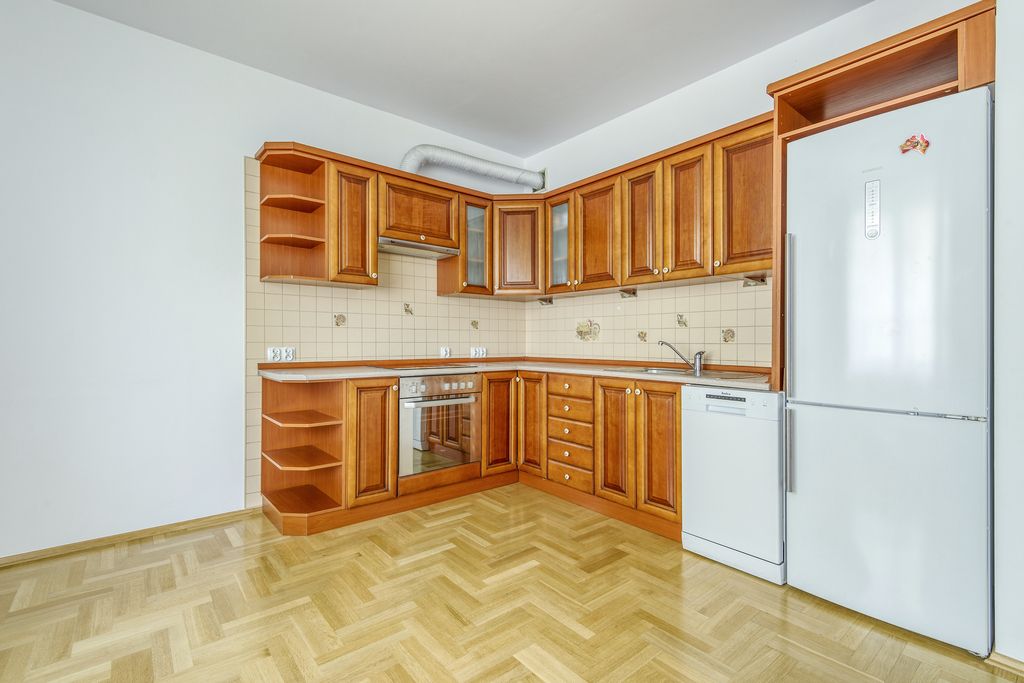 Warszawa · ul. Dzika — 3