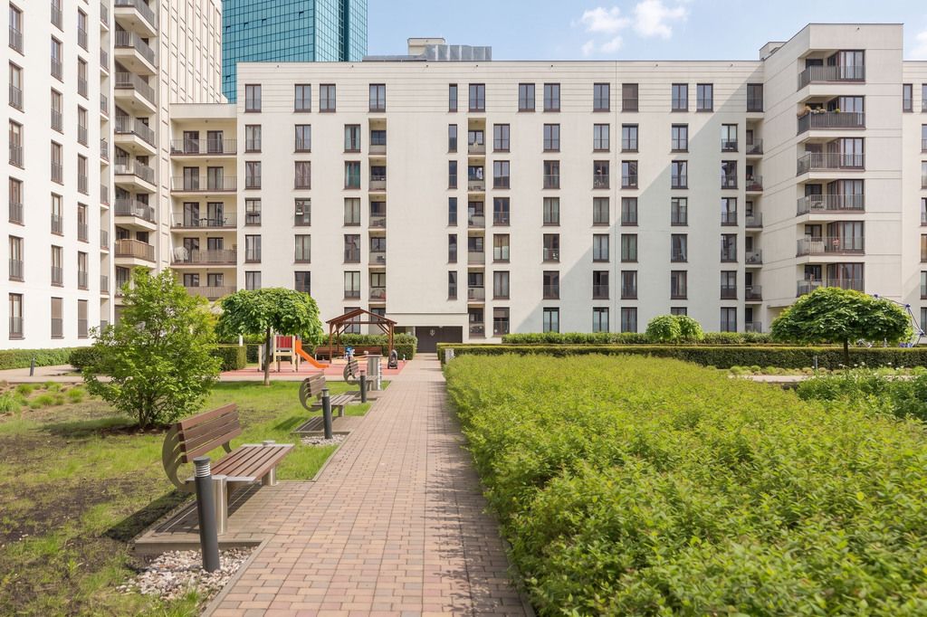 Warszawa · ul. Pokorna — 30