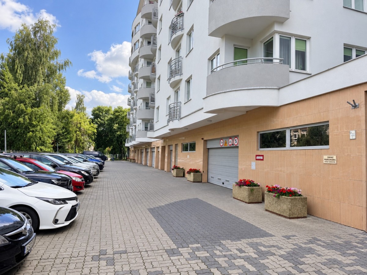 Warszawa · Ochota — 14