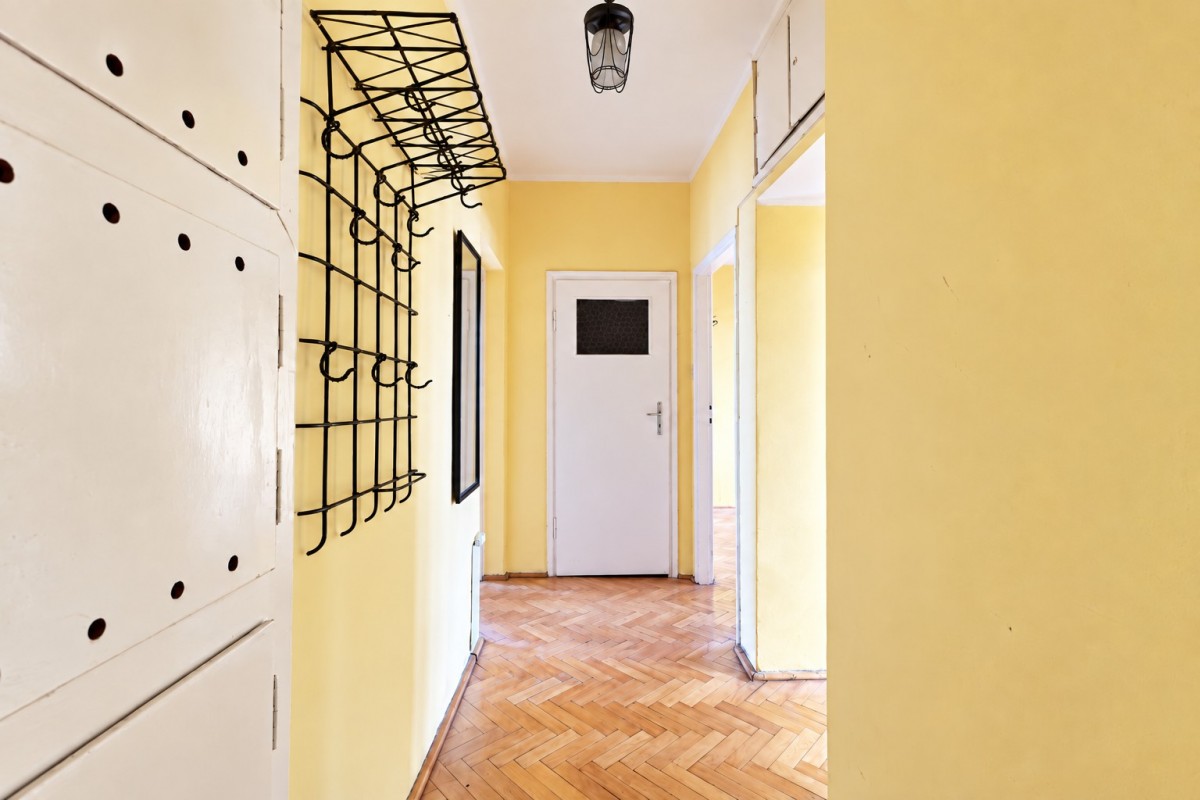 Warszawa · ul. Chmielna — 21