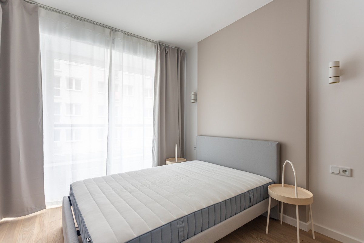 Warszawa · ul. Sienna — 10