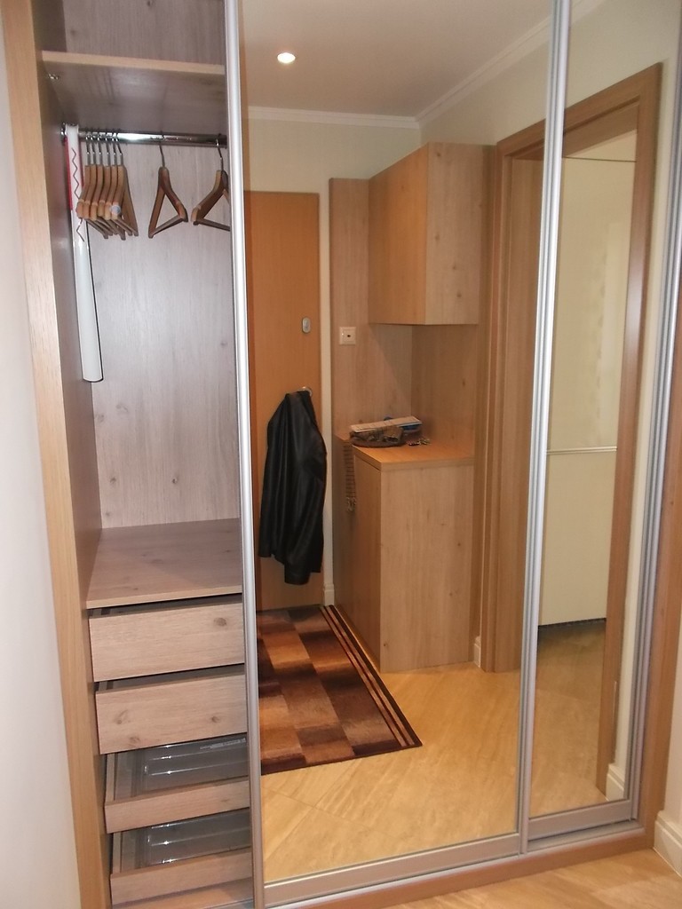Warszawa · ul. Hoża — 15