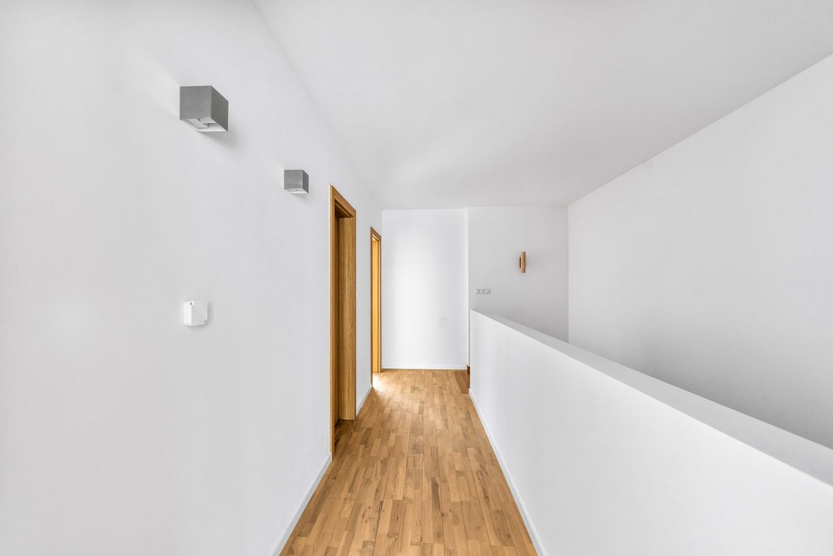 Warszawa · ul. Pasterska — 9