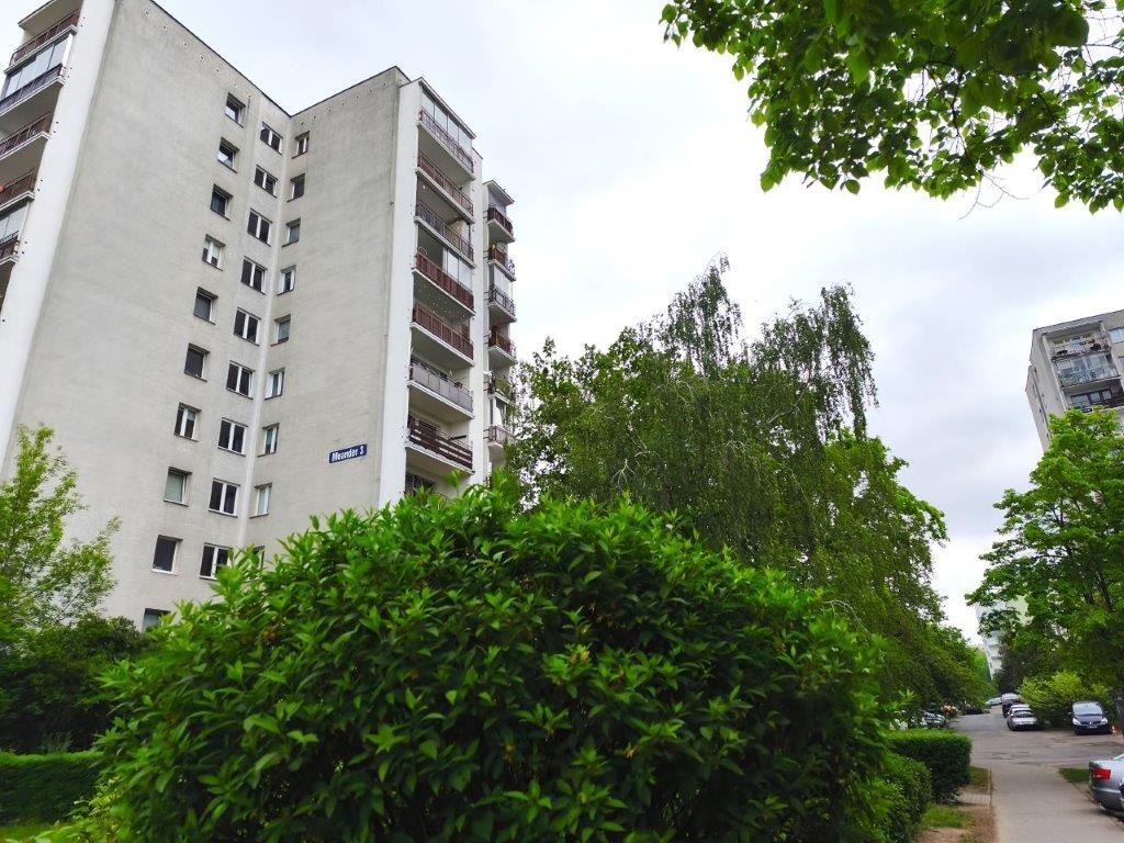 Warszawa · ul. Meander — 6