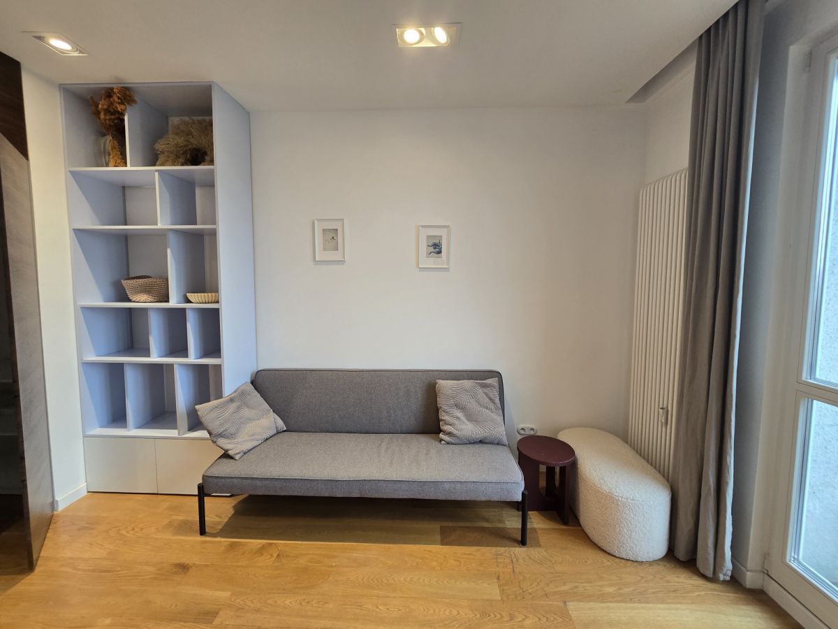 Warszawa · ul. 11 Listopada — 2