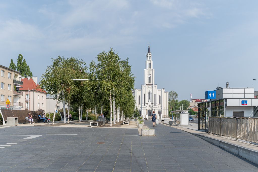 Warszawa · ul. Stanisława Żółkiewskiego — 25