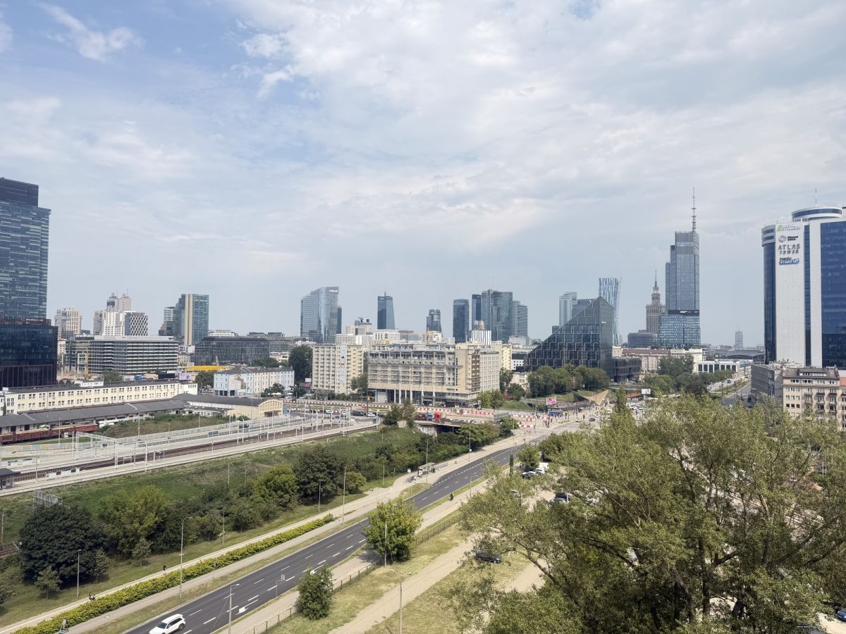 Warszawa · al. Aleje Jerozolimskie — 12