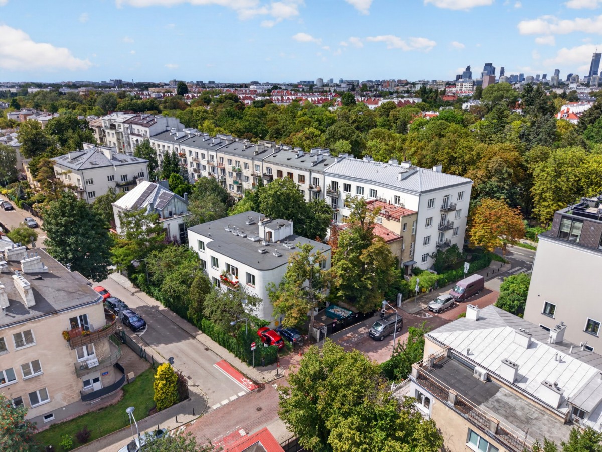 Warszawa · ul. Tyniecka — 16