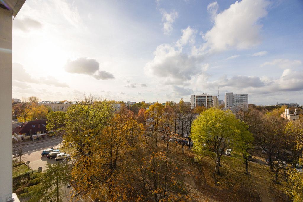 Warszawa · ul. 1 Sierpnia — 17