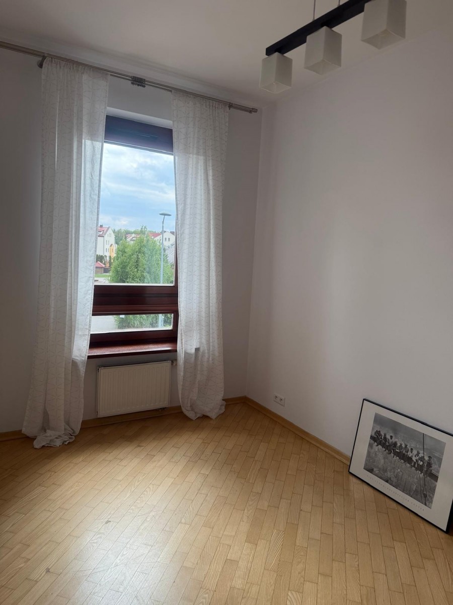 Warszawa · ul. Stryjeńskich — 12