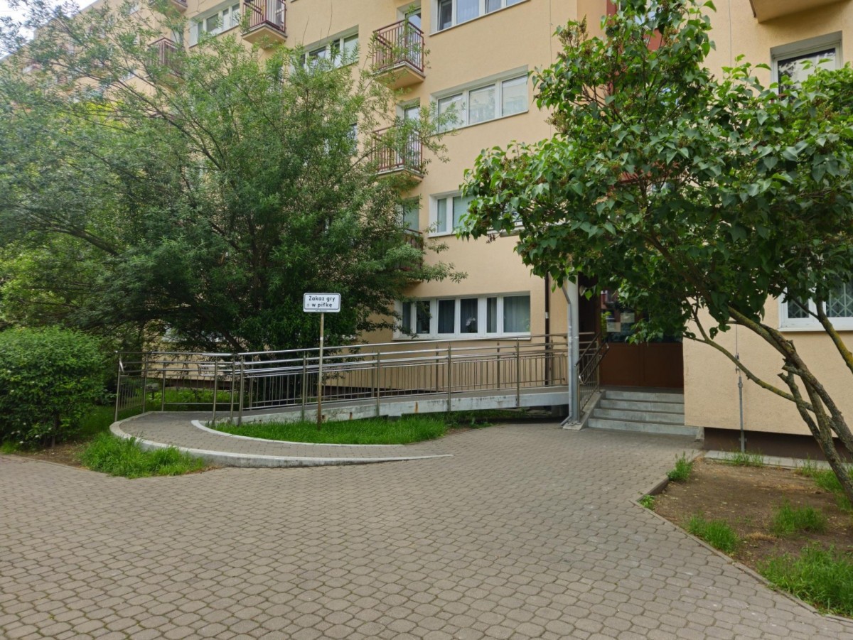 Warszawa · ul. Mołdawska — 5