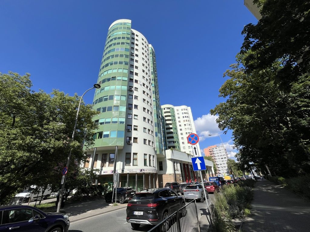 Warszawa · ul. Juliana Ursyna Niemcewicza — 17