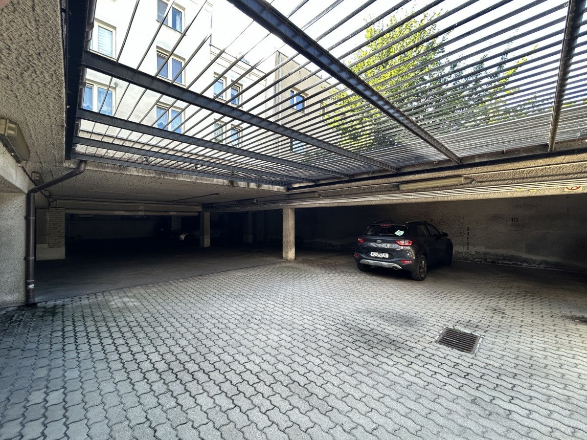 Warszawa · ul. Gościeradowska — 14