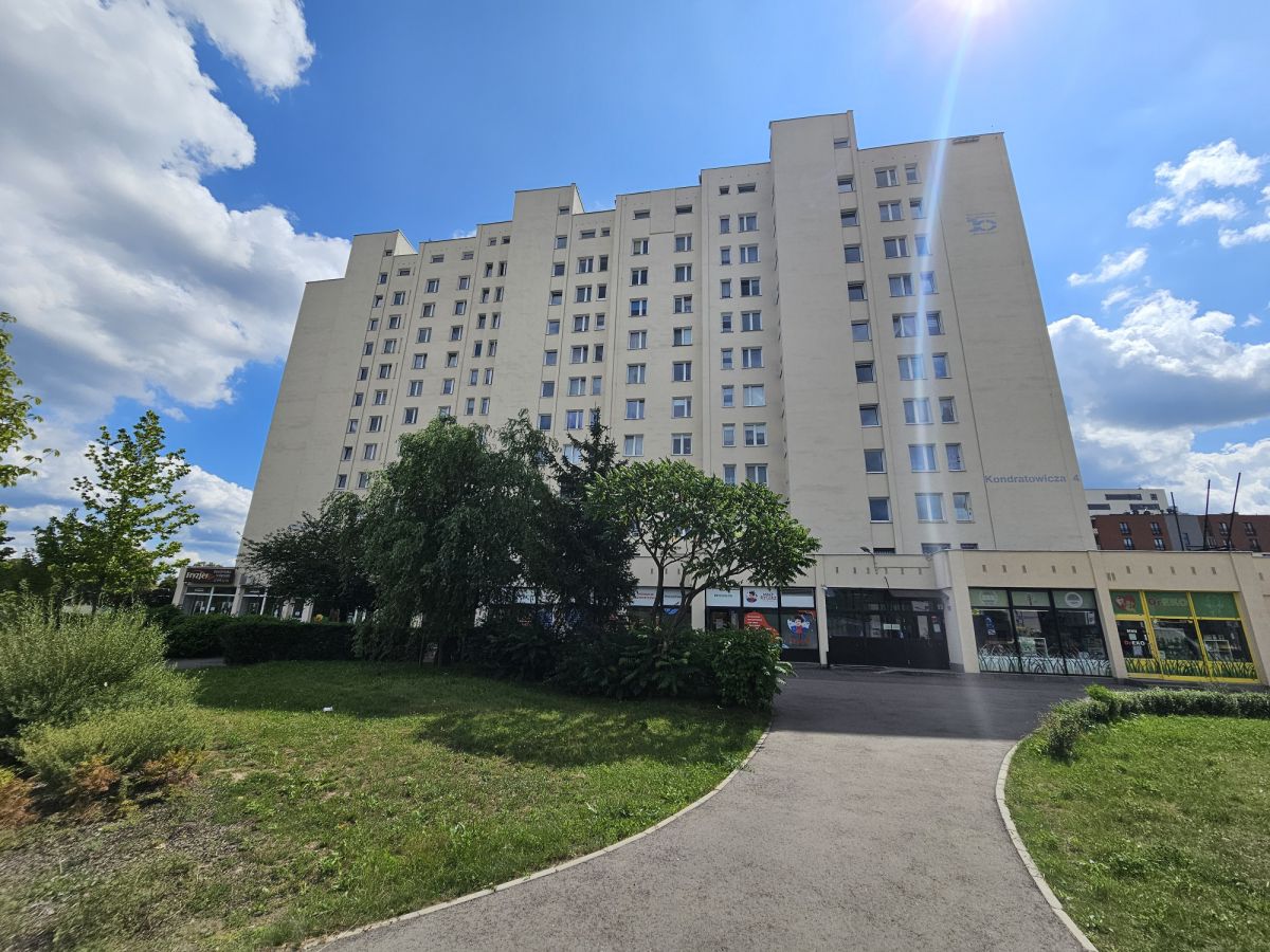 Warszawa · ul. Ludwika Kondratowicza — 10