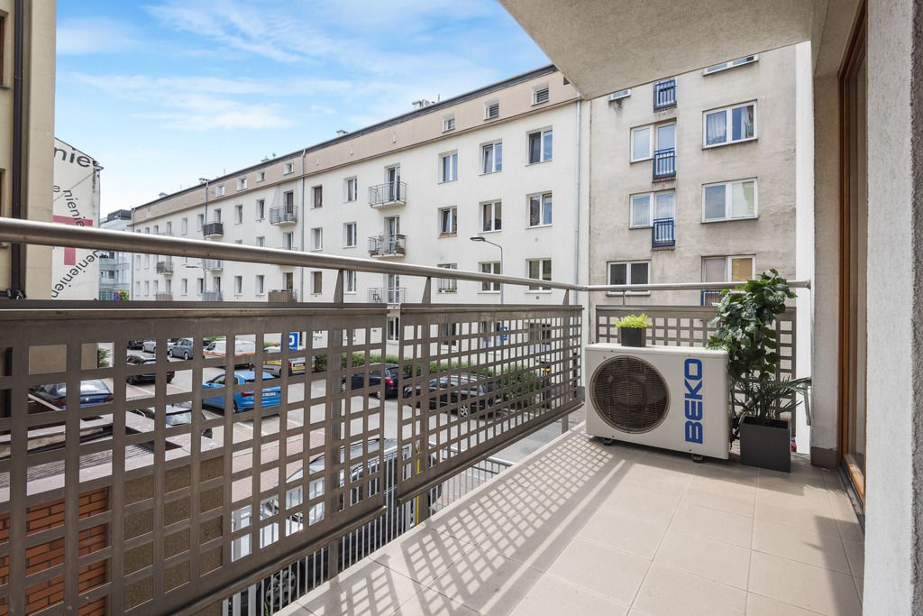 Warszawa · ul. Lewicka — 12