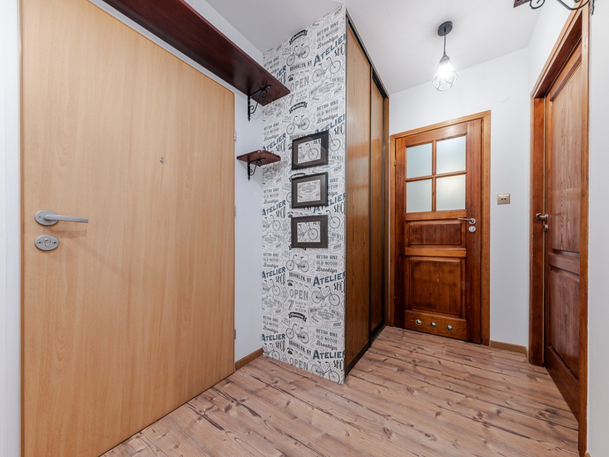 Warszawa · ul. Skarbka z Gór — 10