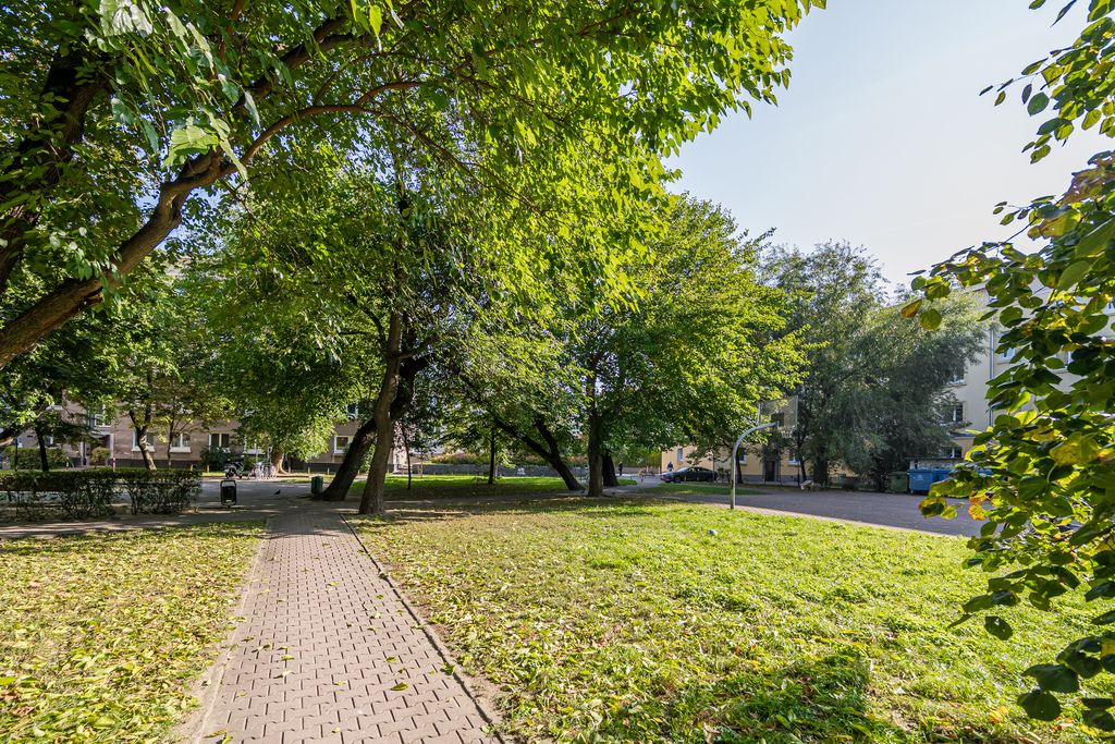 Warszawa · ul. Nowolipki — 14