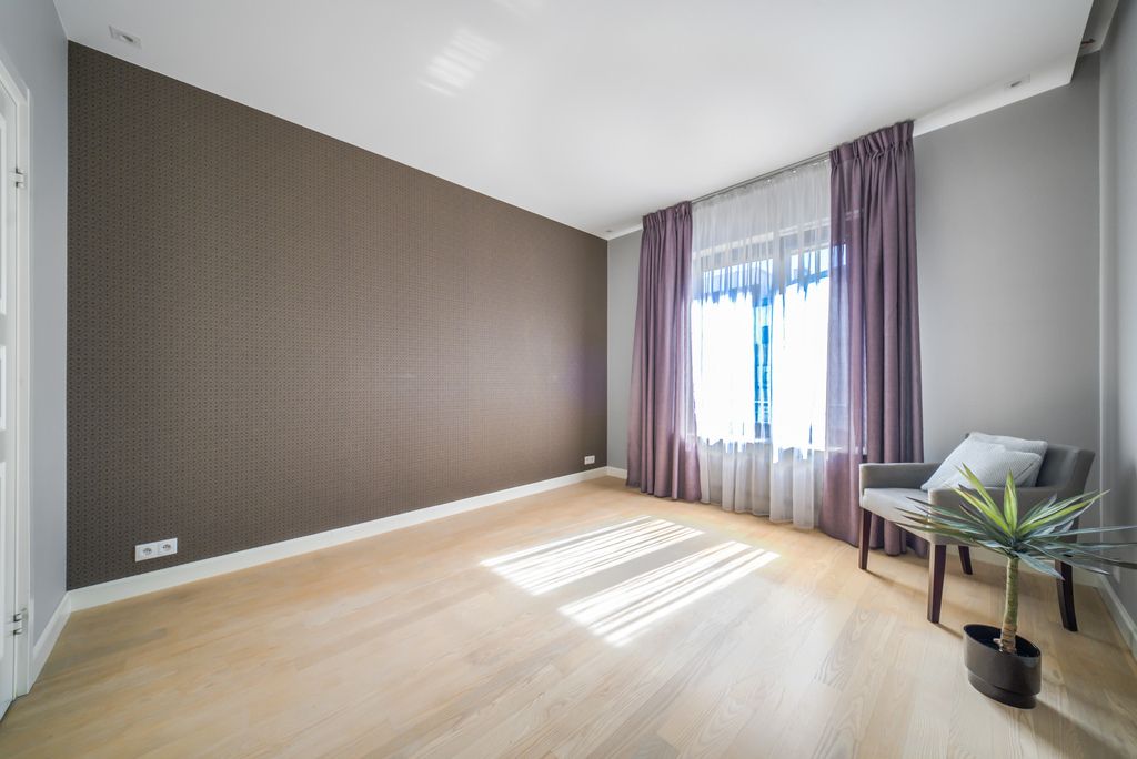 Warszawa · ul. Prymasa Augusta Hlonda — 11
