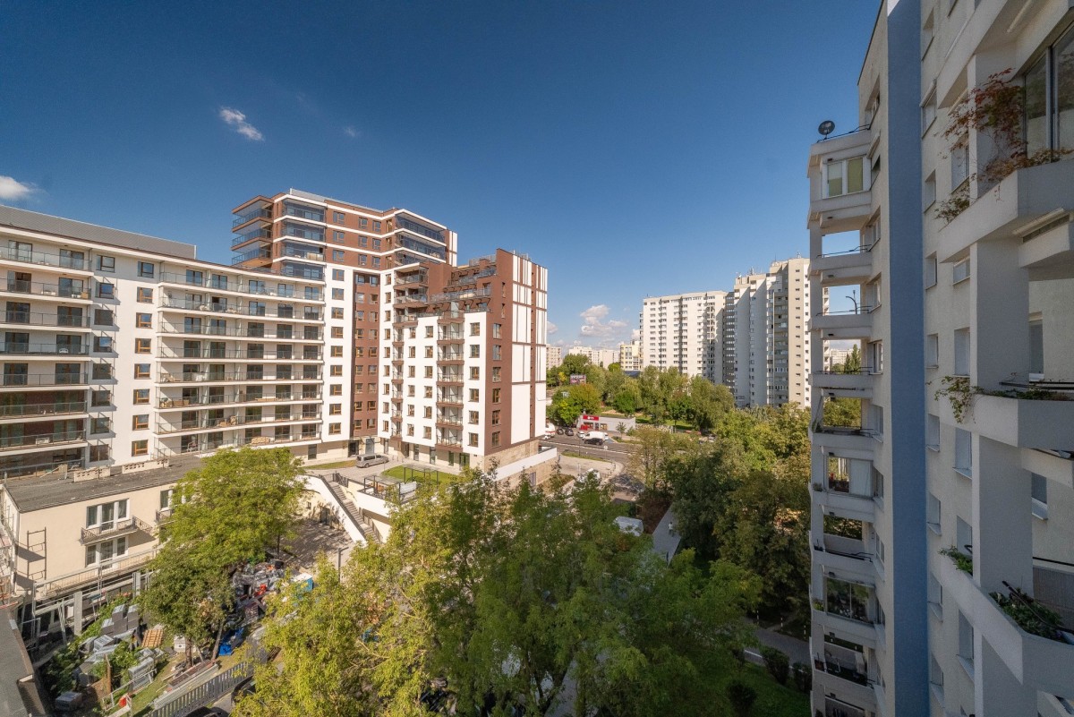 Warszawa · ul. Jana Sebastiana Bacha — 16